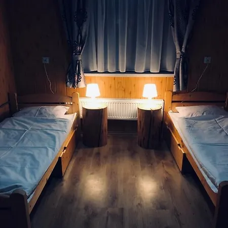 W Gorach Hostel *